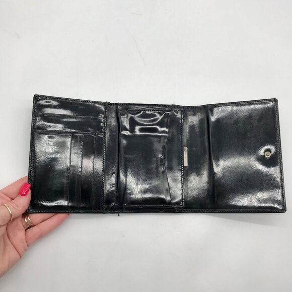 Gucci Black Patent Leather Tri-Fold Embossed Wallet - Picture 10 of 12